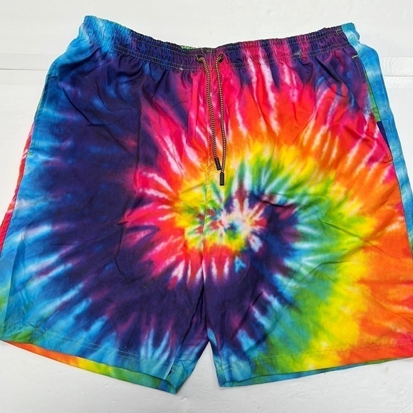 Tie-dyed bathing suit swim trunks size large by broken threads NEW - Picture 1 of 9